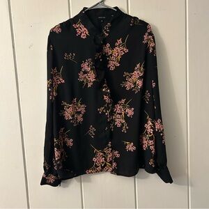Who What Wear Black Floral Top